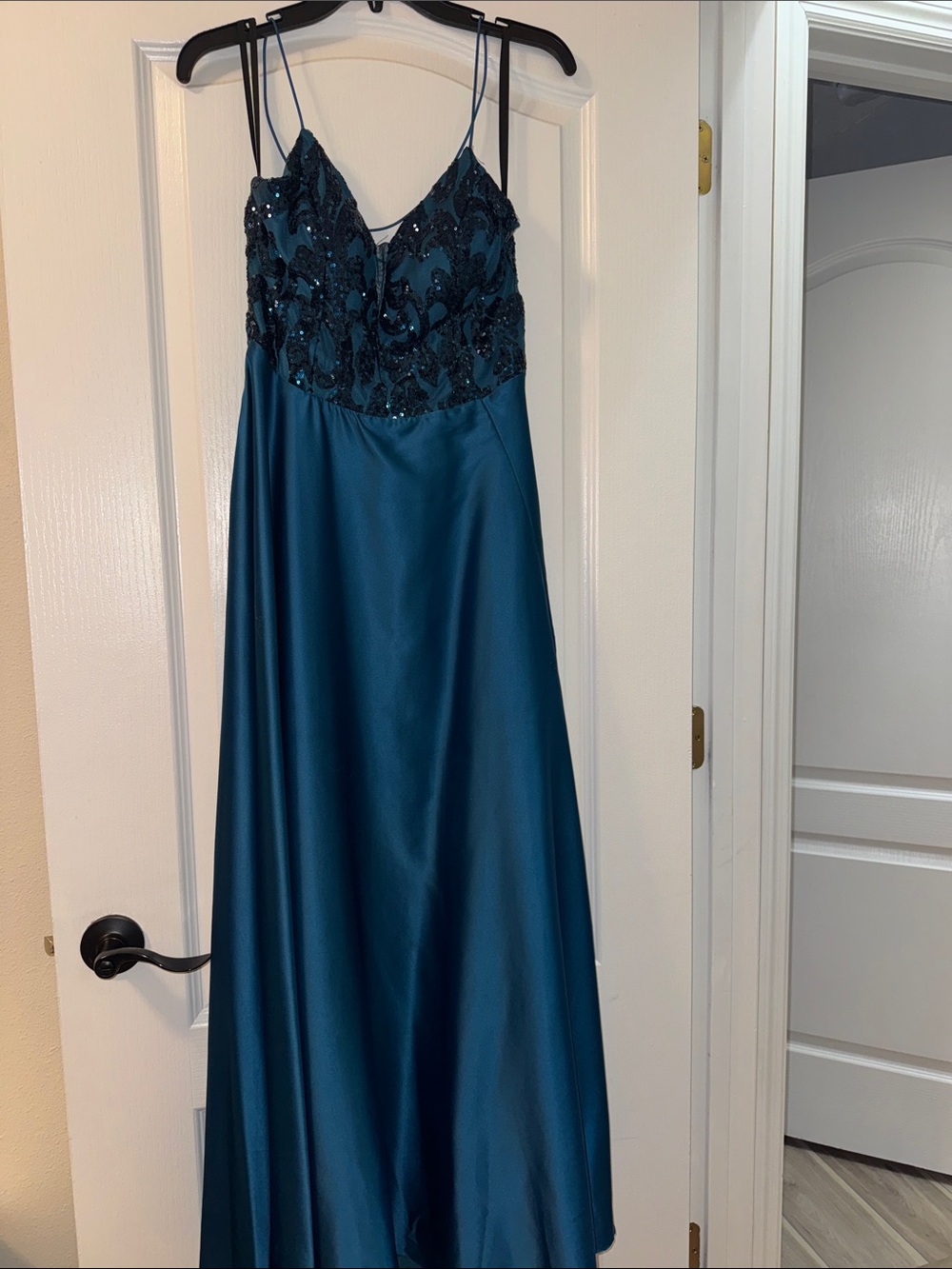 B Darlin Teal Beaded Spaghetti-Strap Dress Size: 13/14
